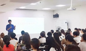 助力商户，决胜十一丨星南方店一线销售精英专场培训会