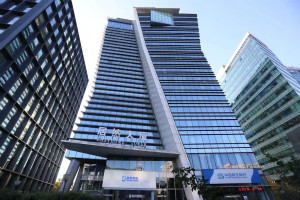 背靠祖国，2121非凡之家始终在这儿，家居行业的大海也仍旧在这儿